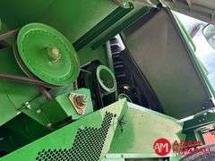2014  John Deere  S670  Combine