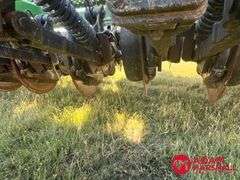 2003  John Deere  1590   No-Till Grain Drill - 20FT