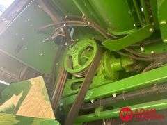 2016  John Deere  S680  Combine