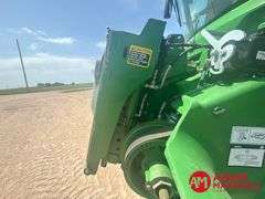2016  John Deere  S680  Combine