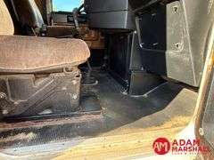 1996  Freightliner  FLD 120  Semi Truck