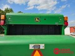 2013  John Deere  569  Round Baler