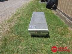 Tractor Supply  Cross Bed  Tool Box