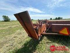New Holland  268  Square Baler
