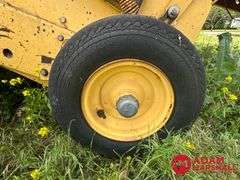 New Holland  660  Round Baler