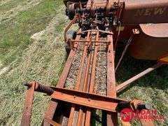 New Holland  268  Square Baler