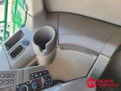 2016  John Deere   S660  Combine - 4WD