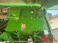 2016  John Deere  S680  Combine