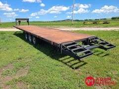 1940  Nabors  Flatbed Trailer - 30 FT