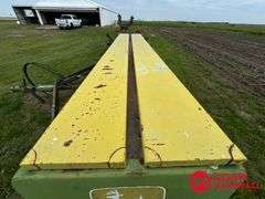 John Deere  8300  Grain Drill - 13FT