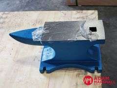 Unused Great Bear Honor 200 LB Cast Iron Anvil