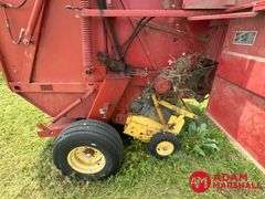 New Holland  660  Round Baler