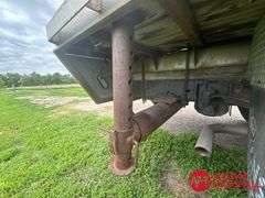 1994  GMC  3500  Sierra HD Ladder Truck - 52FT