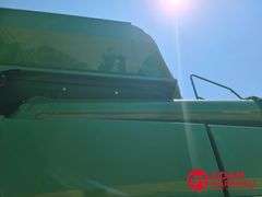 2016  John Deere   S660  Combine - 4WD