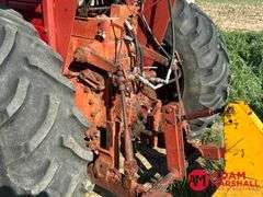 1964  Farmall  706  Tractor w/ Loader & Blade - Diesel