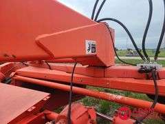 2010  Kuhn  FC 4000  RG Windrower - 13FT