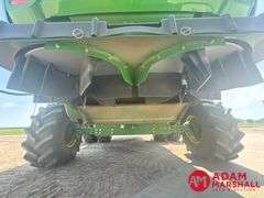 2016  John Deere  S680  Combine