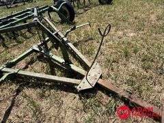 John Deere  Spring Tooth Chisel Plow