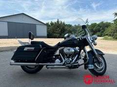 2012  Harley Davidson  FLHR  Road King Motorcycle