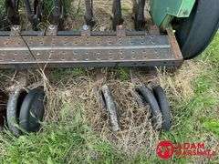 John Deere  8300  Grain Drill - 13FT