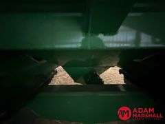 2014 J & M 1050 GrainStorm Grain Cart
