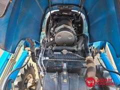 LS  XR4046  MFWD Utility Tractor w/Loader