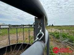 Behlen   MFG  Haysmart Bale Feeder