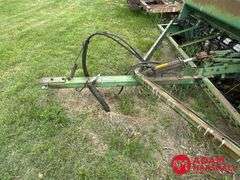 John Deere  8300  Grain Drill - 13FT