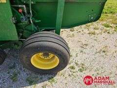 John Deere  535  Baler