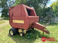 New Holland  660  Round Baler