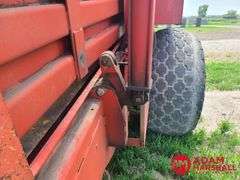 1991  Case International   8580  Square Baler