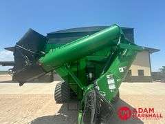 2014  Brent  1396  Grain Cart