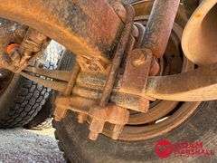 1996  Freightliner  FLD 120  Semi Truck