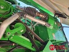 2016  John Deere   S660  Combine - 4WD