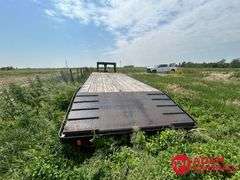 1981  Blair  Gooseneck Flat Bed Trailer - 25FT