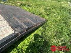 1981  Blair  Gooseneck Flat Bed Trailer - 25FT