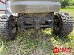 Craftsman  LT2000  Riding Lawn Mower - 42IN