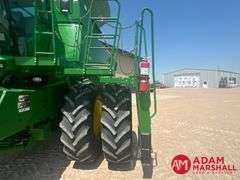 2016  John Deere  S680  Combine