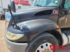 2006  International  4400  Boom Bucket Truck