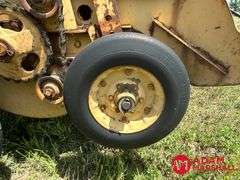 New Holland  268  Square Baler