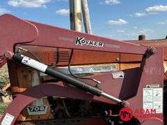 1964  Farmall  706  Tractor w/ Loader & Blade - Diesel