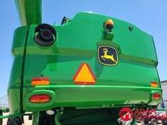 2016  John Deere   S660  Combine - 4WD