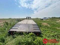 1981  Blair  Gooseneck Flat Bed Trailer - 25FT