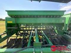 2003  John Deere  1590   No-Till Grain Drill - 20FT