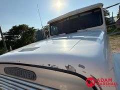 1996  Freightliner  FLD 120  Semi Truck
