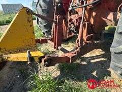 1964  Farmall  706  Tractor w/ Loader & Blade - Diesel