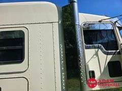 2022  Kenworth  W900  Semi Truck