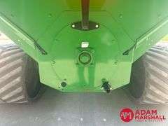 2014  Brent  1396  Grain Cart