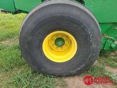 2015  John Deere  569  Mega Wide Plus Round Baler