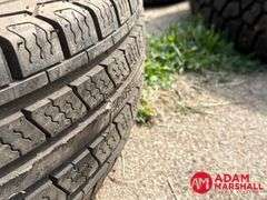 (1) NEW Carlisle, Radial Trail, Load Range E Tire - ST235/85R16
